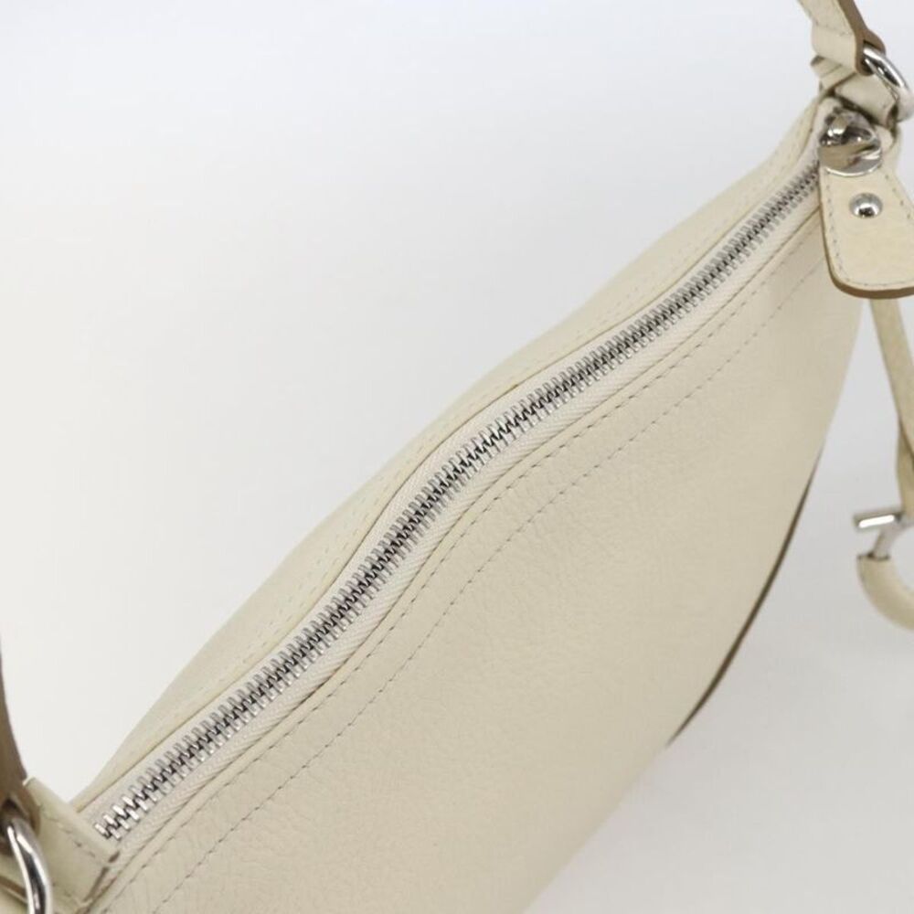 Salvatore Ferragamo Gancini Leather White Leather Shoulder Bag Bag - Picture 16 of 16